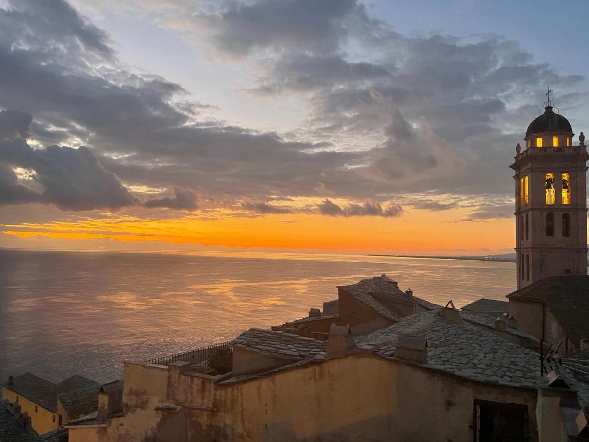 Ferienwohnung Casa Guasco Superbe Duplex Au Coeur De La Citadelle, Vue A 360 Bastia  Exterior foto