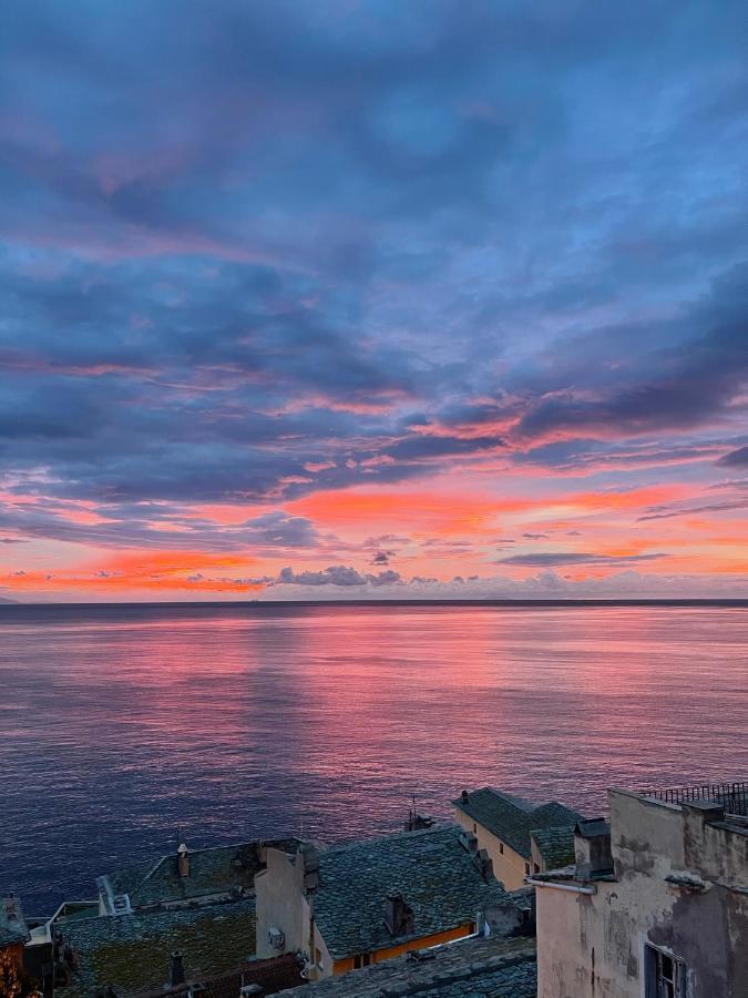 Ferienwohnung Casa Guasco Superbe Duplex Au Coeur De La Citadelle, Vue A 360 Bastia  Exterior foto